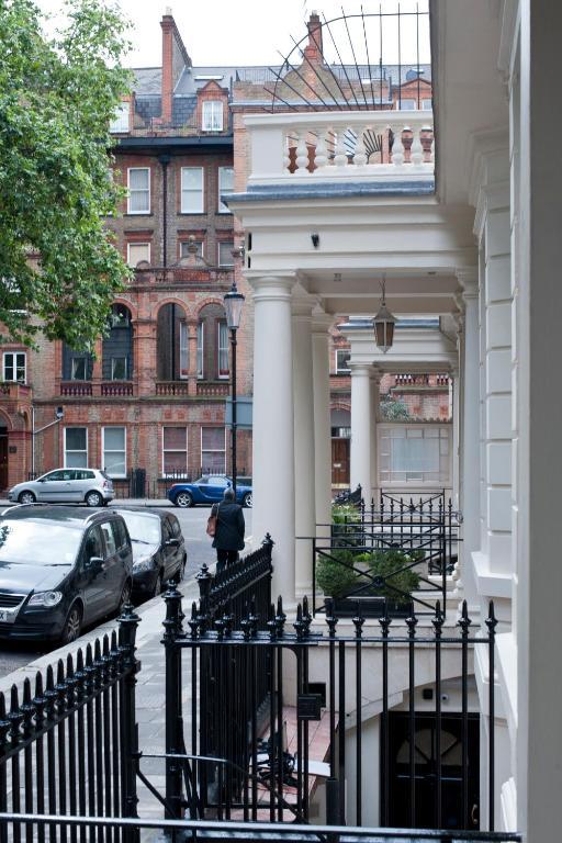 The Villa Kensington London Exterior photo